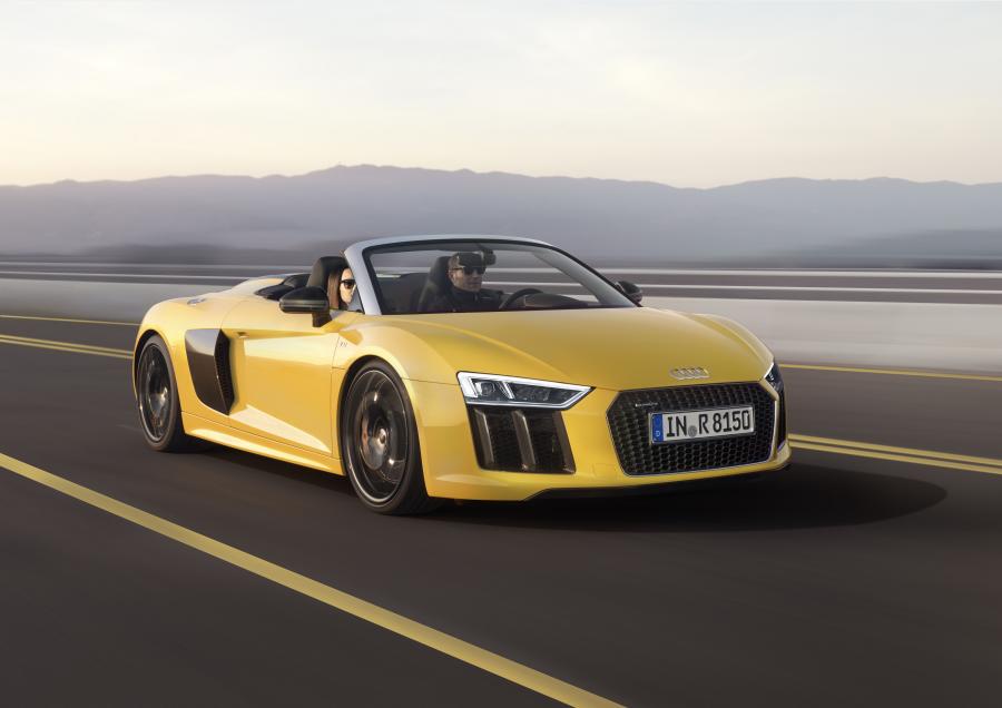  Audi R8 Spyder V10 2016 года  (WW) (фото 34 из 61)